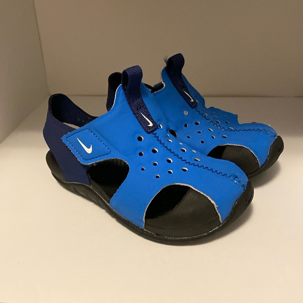 Nike Toddler Sunray Sandals 8